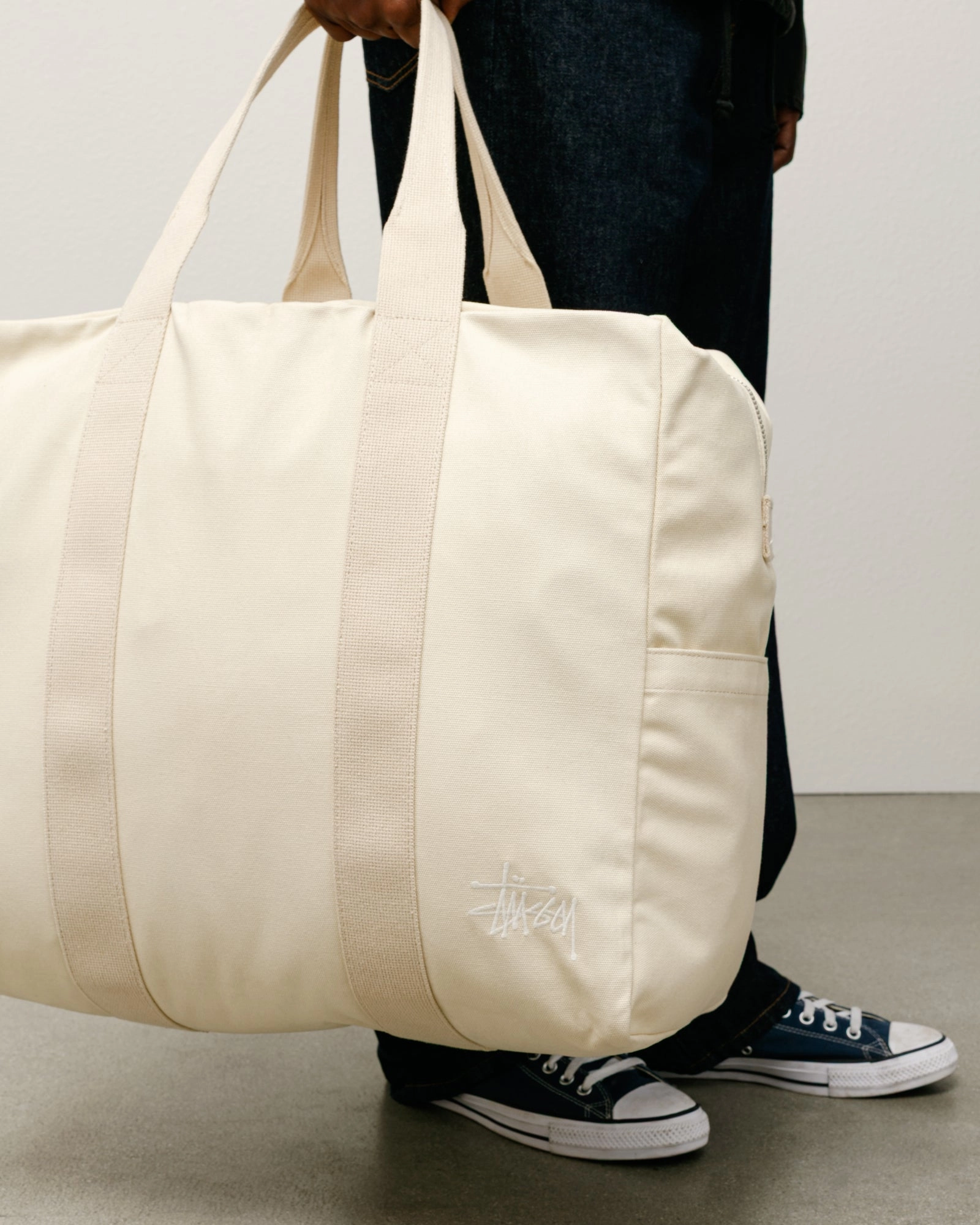 CANVAS FLIGHT BAG