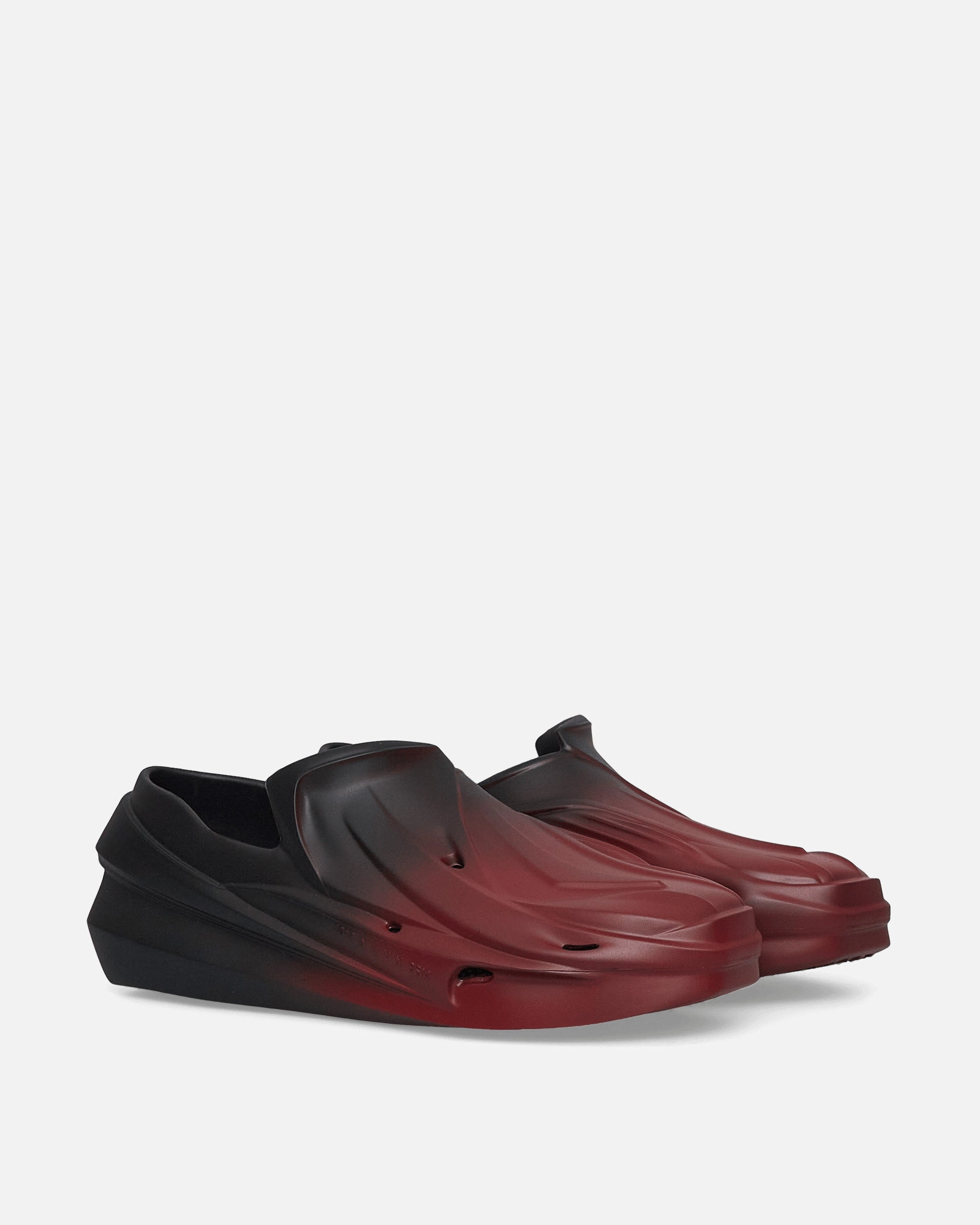 Exclusive Mono Slip On Red