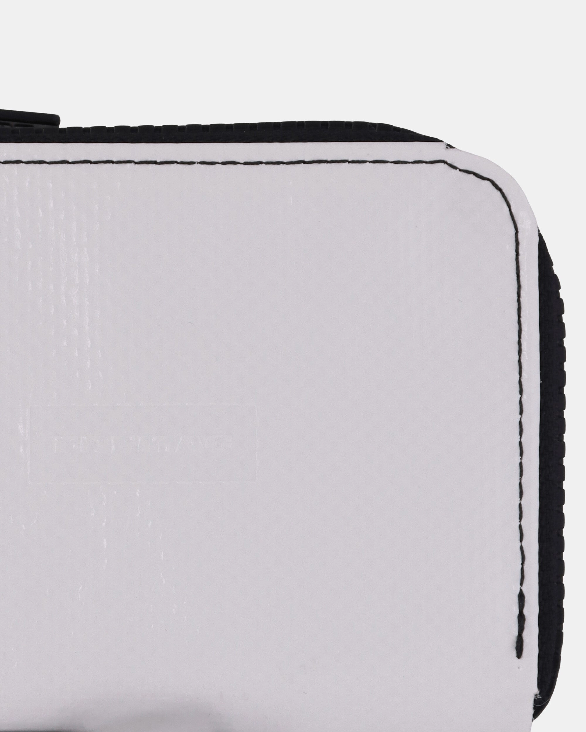 F255 Parker Medium Wallet White