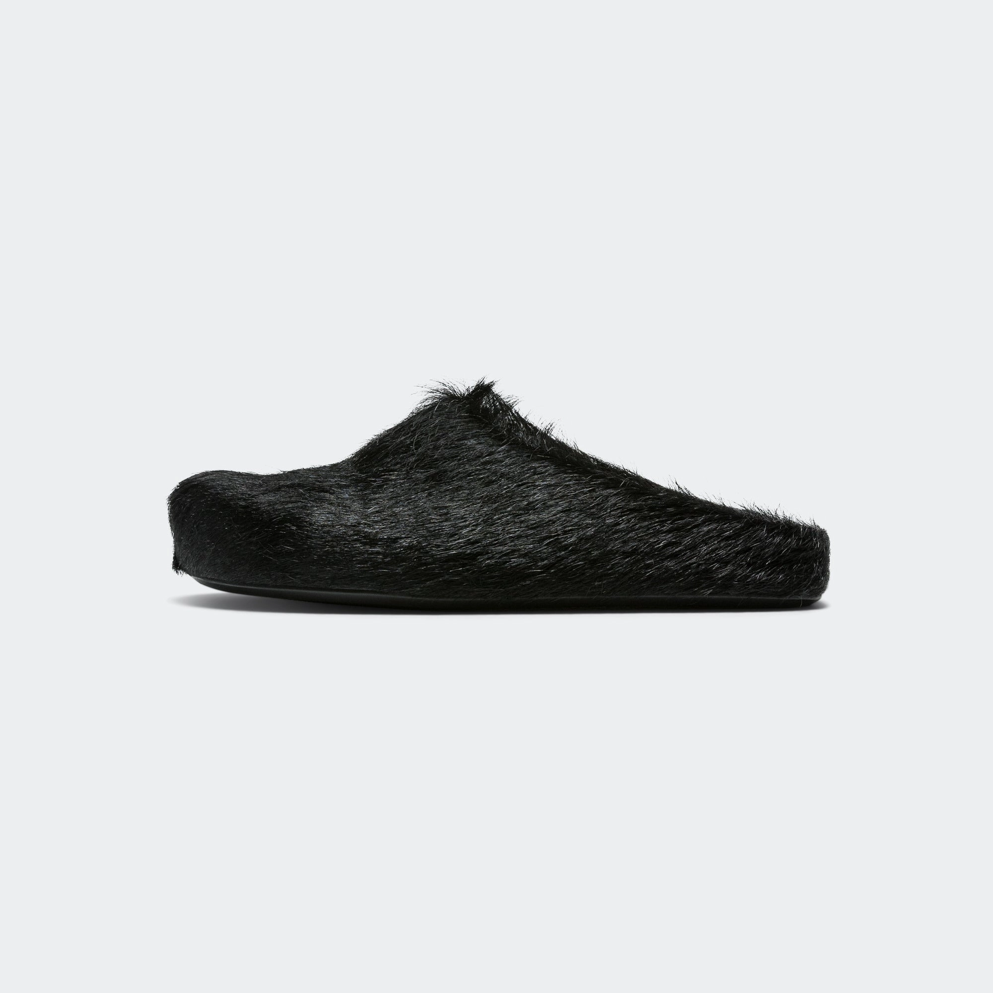 Long Hair Calfskin Fussbett Sabot - Black