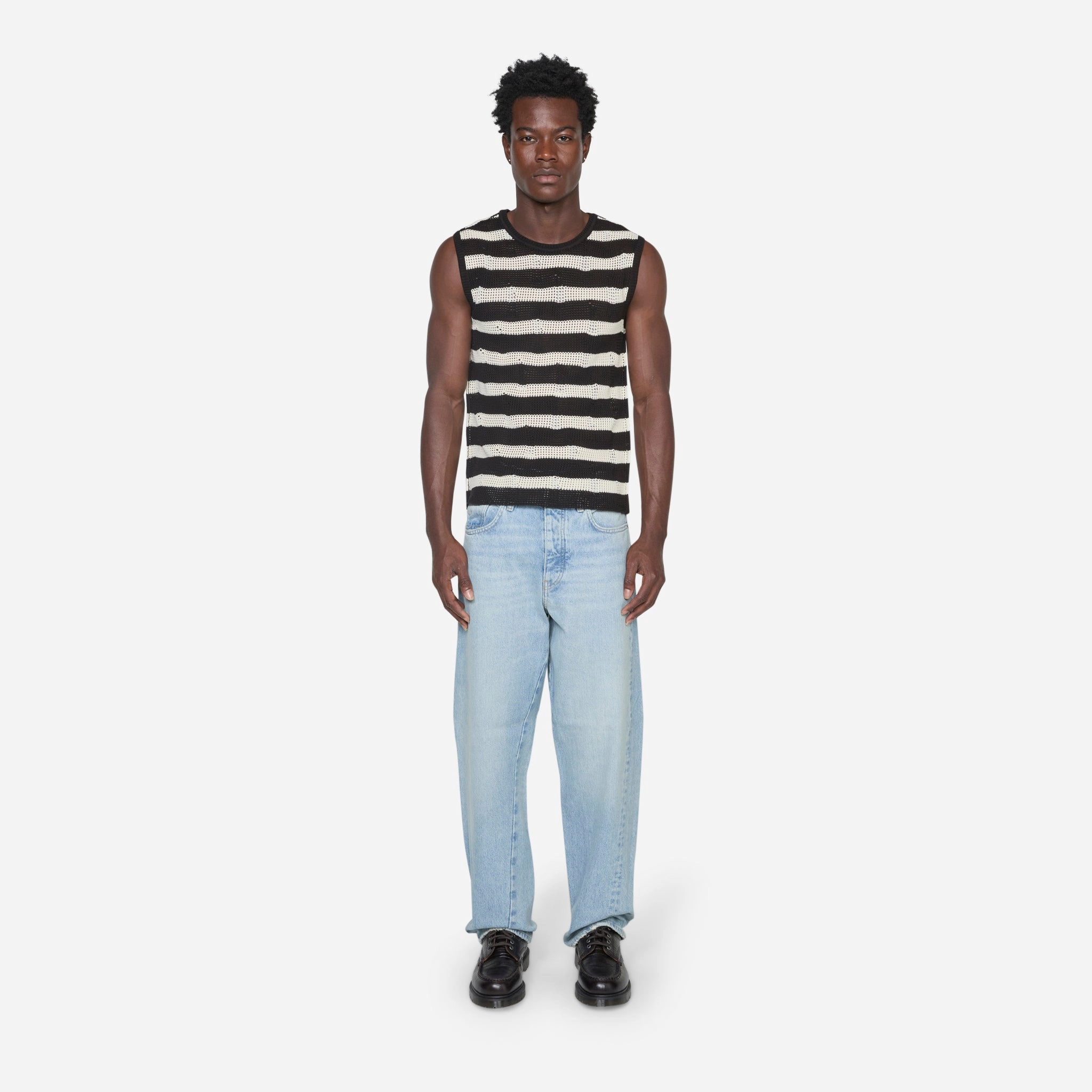 Net Damaged Sleeveless Sweater Black | Ecru