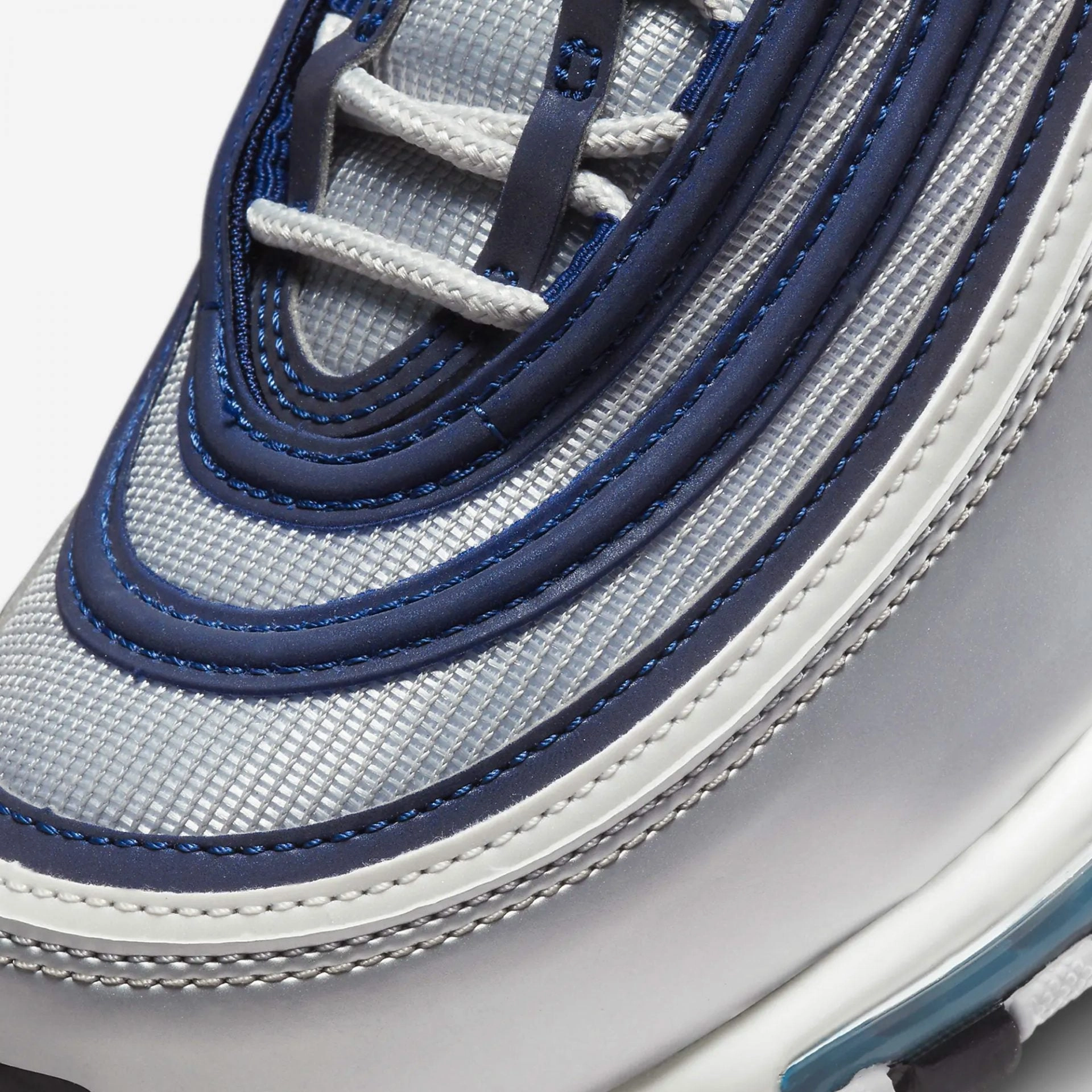 Nike | AIR MAX 97  { METALLIC SILVER/MIDNIGHT NAVY