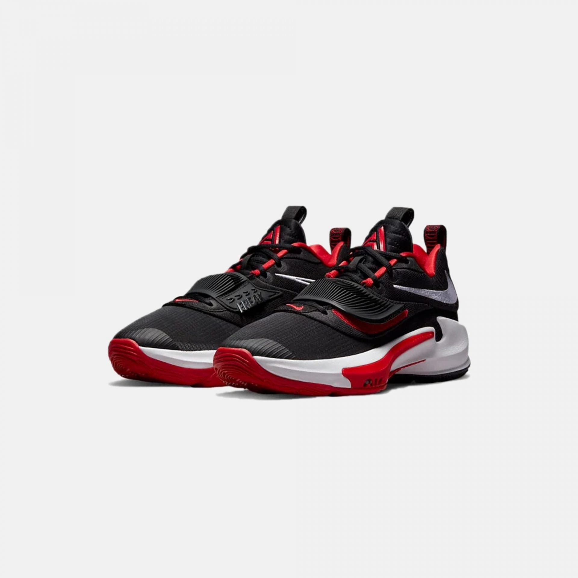 Nike | ZOOM FREAK 3  { BLACK / UNIVERSITY RED