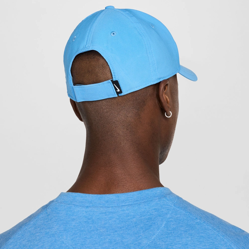 Nike Dri-Fit Club Cap Structured Swoosh Performance Strapback