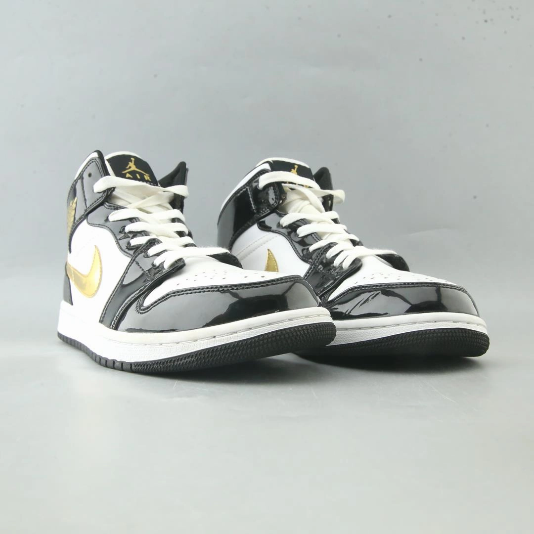 NIKE JORDAN 1 MID