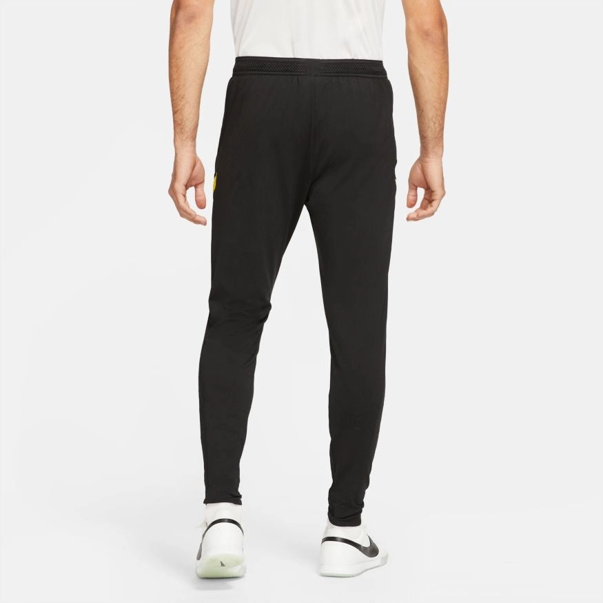 Pantalon d'entrainement Chelsea Strike 2021/2022 - Noir/Jaune