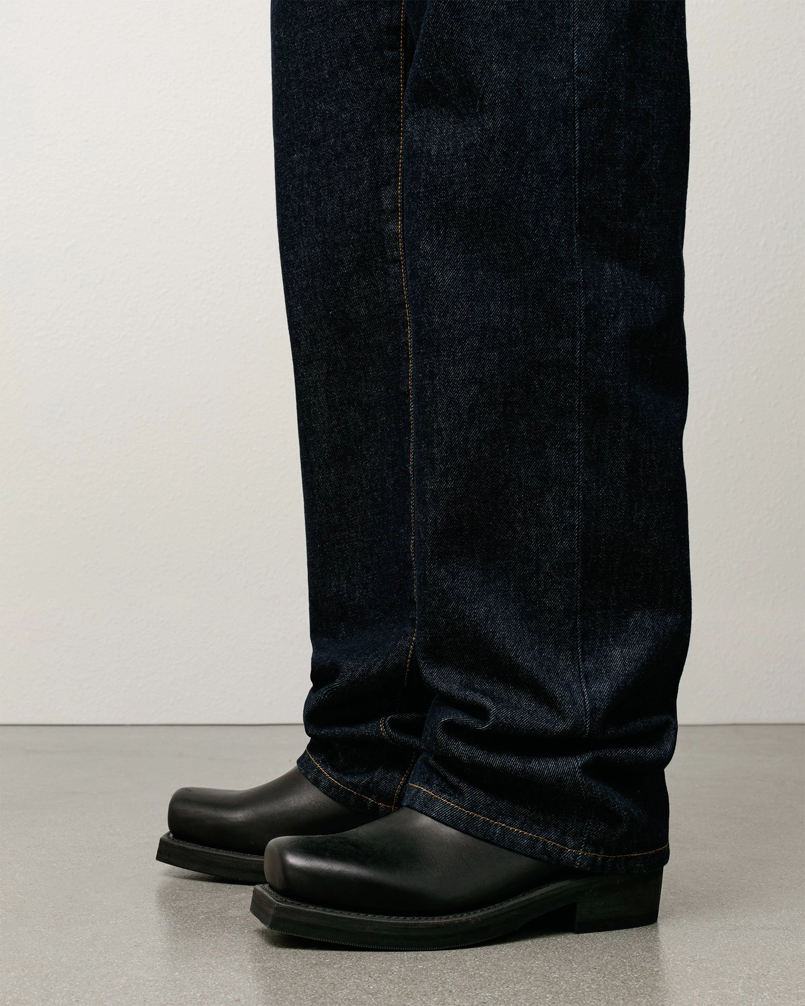 RELAXED JEAN DENIM