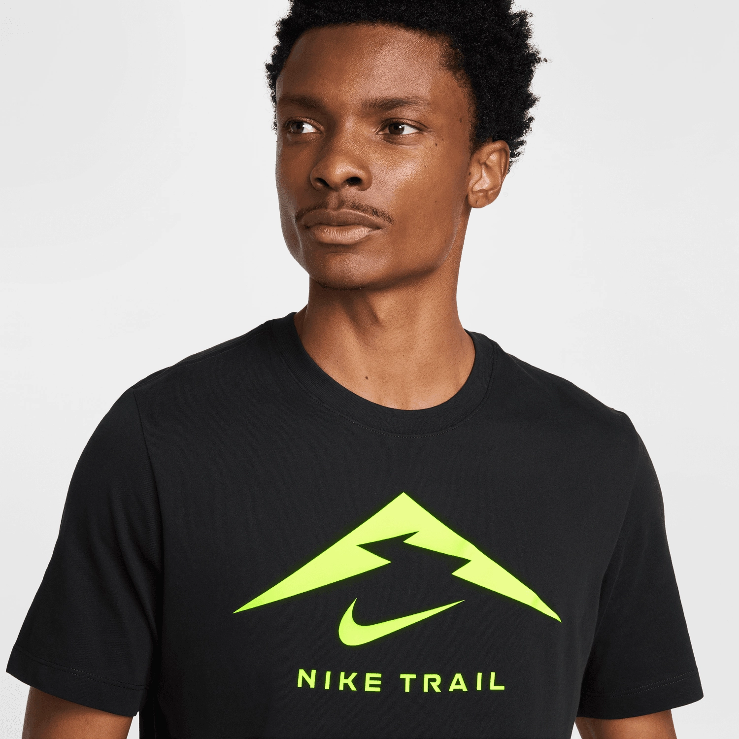 T-shirt Nike Trail - Noir/Jaune