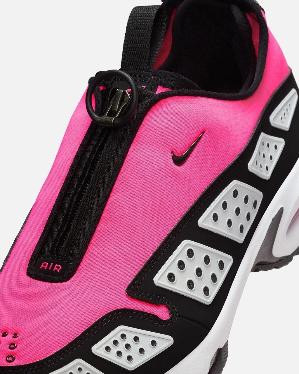 WMNS Air Max SNDR 'Hyper Pink/Black'