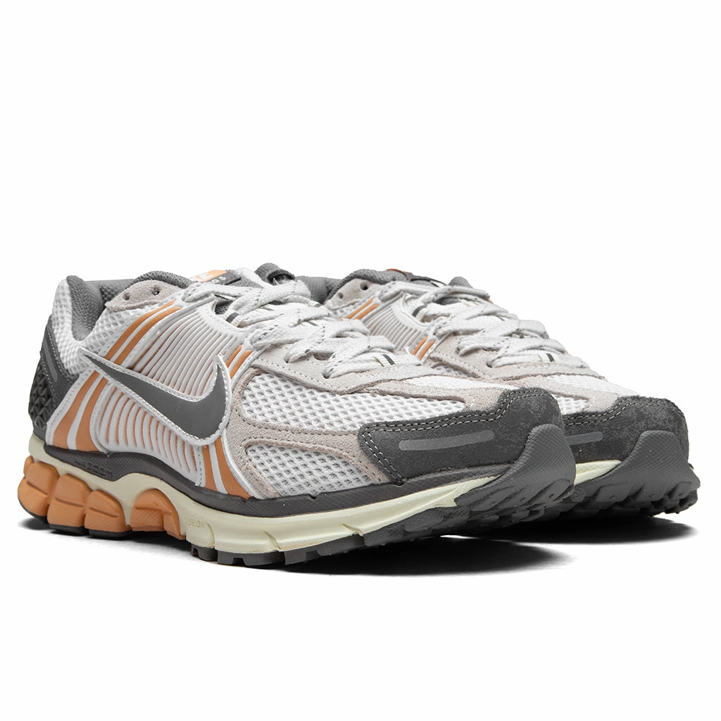 Zoom Vomero 5 - Phantom/Flat Pewter/Copper Moon